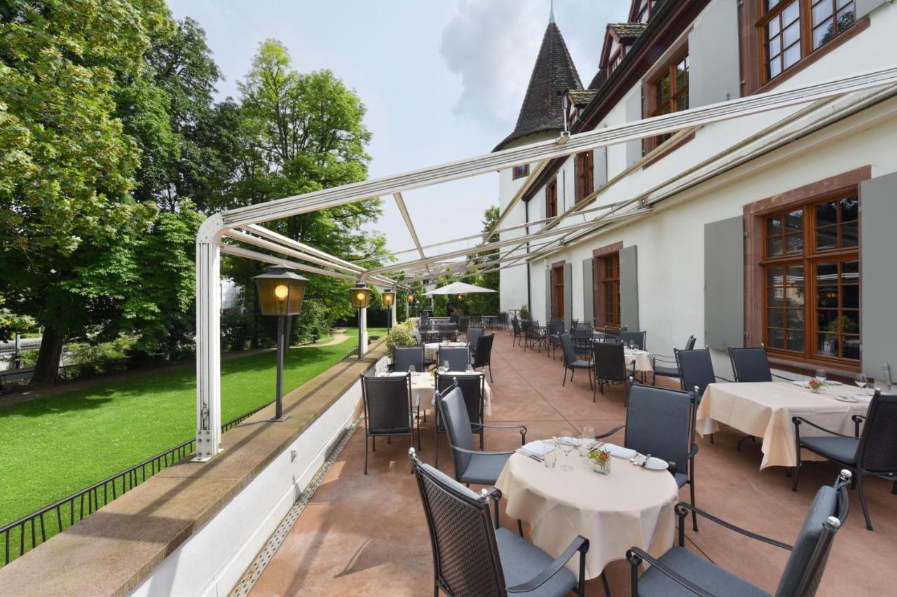 Hotel Im Schlosspark Binningen Exterior foto
